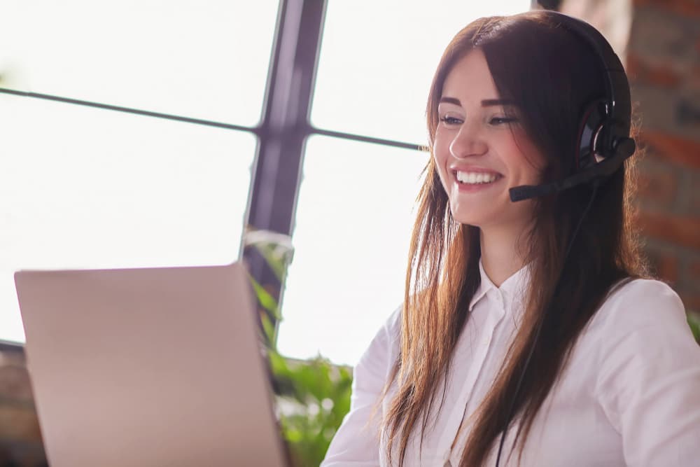Como vender imóveis por telefone