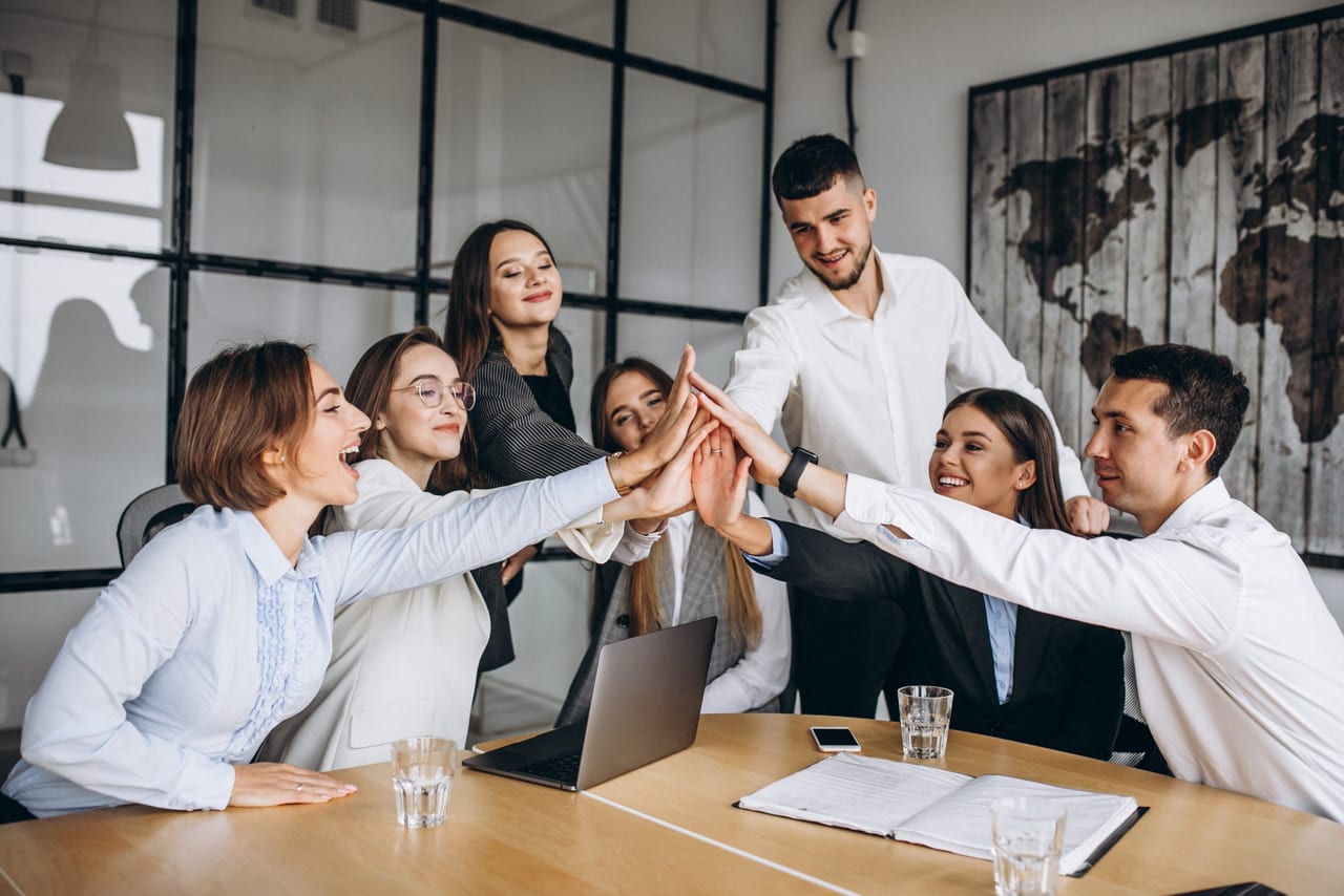Como usar a plataforma imobiliária para treinar minha equipe