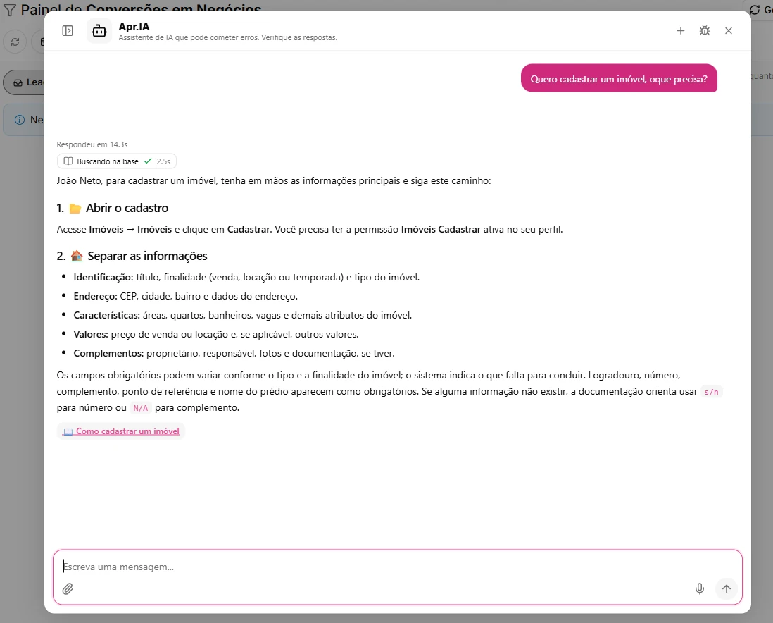 Tela de conversa com o agente de IA Apr.IA, respondendo uma pergunta sobre cadastro de imóvel